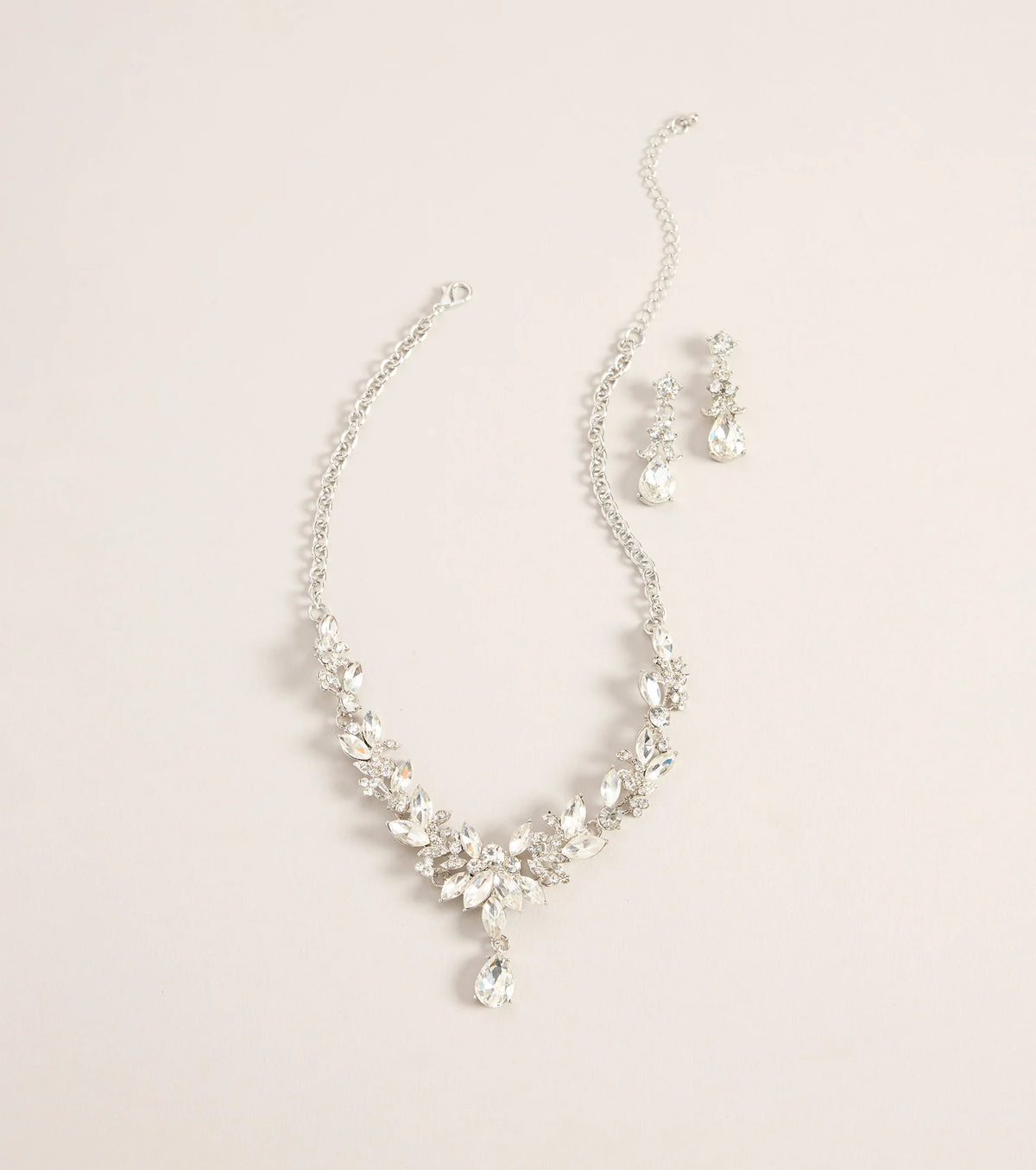 Perfect Glamour Rhinestone Necklace And Earrings Set