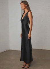 Loren Midi Dress - Black